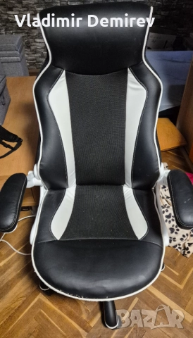 Геймърски стол с газова колона