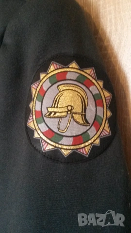 Стара военна униформа, куртка, снимка 2 - Антикварни и старинни предмети - 54193470