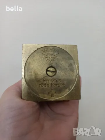 РЯДЪК КОЛЕКЦИОНЕРСКИ БРОНЗОВ СВЕЩНИК GUSUM , снимка 4 - Антикварни и старинни предмети - 50405724