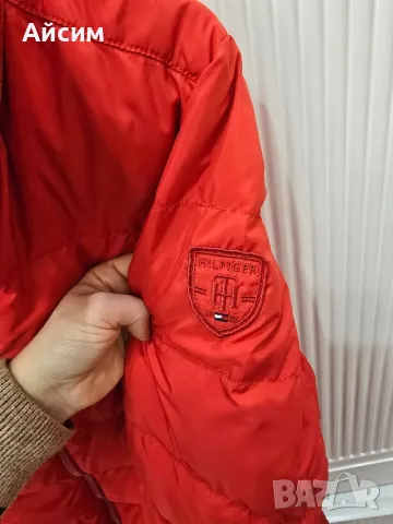 оригинално дамско зимно яке Тommy Hilfiger M размер , снимка 4 - Якета - 48221164