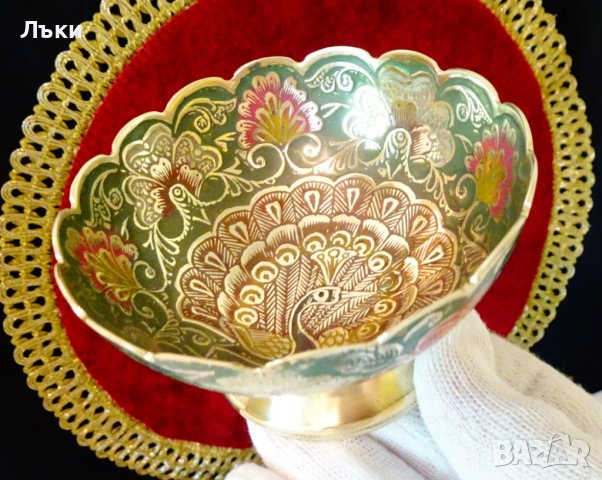 Бронзова бонбониера,клетъчен емайл,паун. , снимка 2 - Антикварни и старинни предмети - 37120985