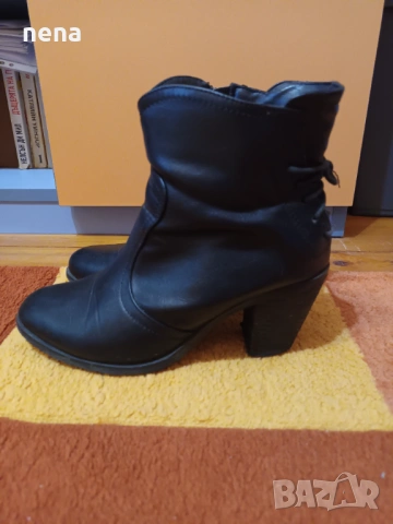 Обувки, боти, сандали, чехли на ниски цени, снимка 17 - Дамски обувки на ток - 45091003