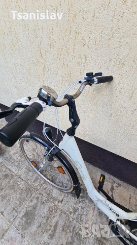 Градски Аломиниев велоспед 28"цола , снимка 9 - Велосипеди - 53899441