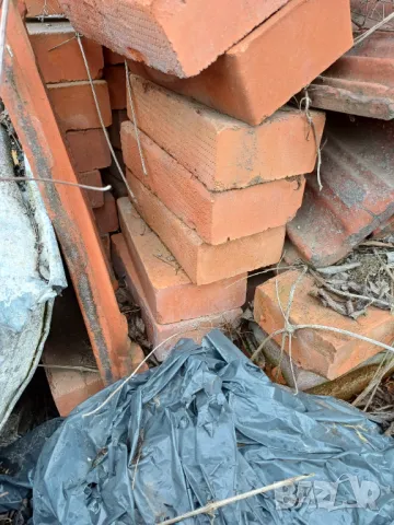 Огнеупорни изолационни тухли + тухли четворки + плътни тухли единички, снимка 7 - Изолации - 49592723