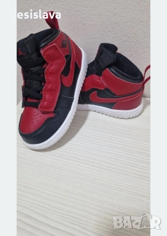 найк боти за пролет и есен, снимка 2 - Детски боти и ботуши - 53110346