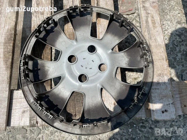 15 цола Тас за Toyota Yaris Оригинал, снимка 2 - Аксесоари и консумативи - 49745136