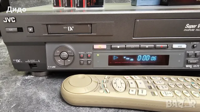 Един рядък (напълно работещ) Професионален, Mini-DV - S-VHS ET , Легендарен модел!, снимка 7 - Друга електроника - 55770791