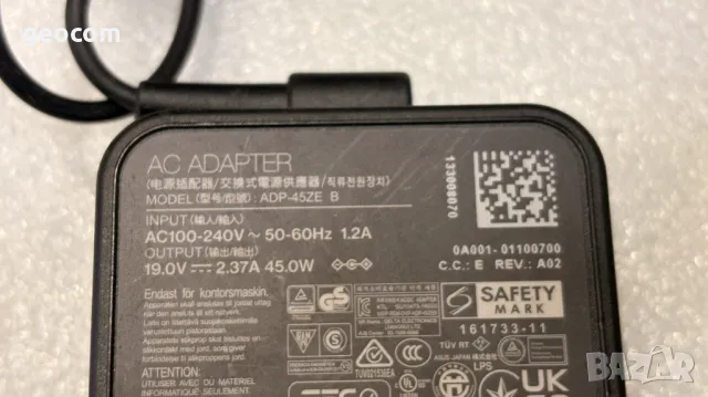 ASUS ADP-10280 оригинално зарядно 45W (4.0x1.35mm,19V/2.37A), снимка 5 - Кабели и адаптери - 48587482