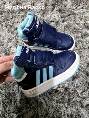 Кецове Adidas , снимка 2 - Детски маратонки - 52105127