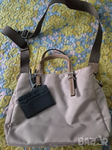 бежова градска чанта Parfois