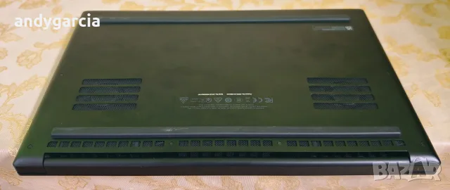 Razer Blade 15/Intel Core i7-11800H/NVidia RTX 3070 8GB/16GB RAM/512GB SSD/15.6 2560x1440 (Quad HD), снимка 11 - Лаптопи за игри - 56021031