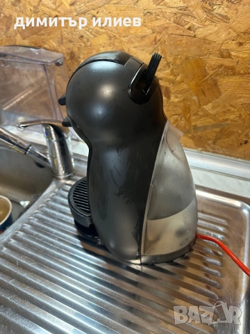 Кафемашина Dolce gusto, снимка 6 - Кафемашини - 54100665