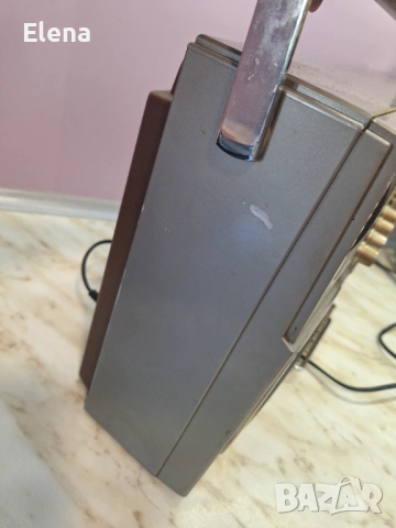 Стар радиокасетофон , снимка 8 - Други - 54279642