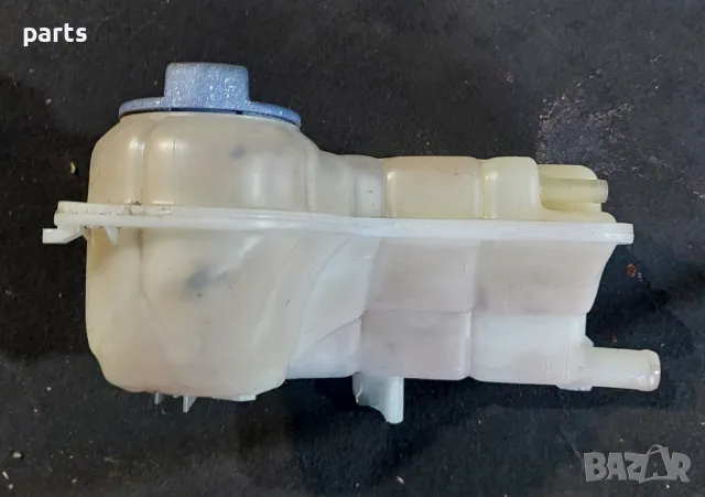 Казанче Антифриз Ауди А4 Б6 - A6 C5
- VW
- 447449103, снимка 3 - Части - 47962722