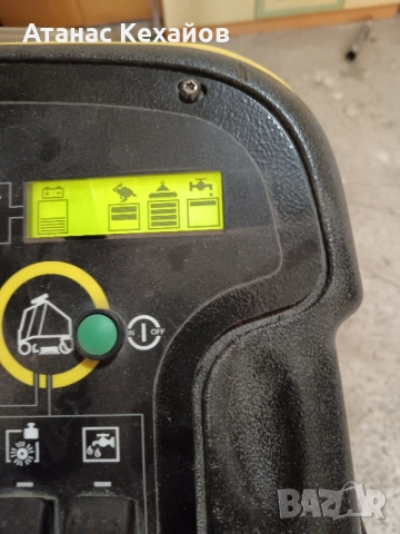 машина за почистване на под Karcher, снимка 8 - Други машини и части - 51870541
