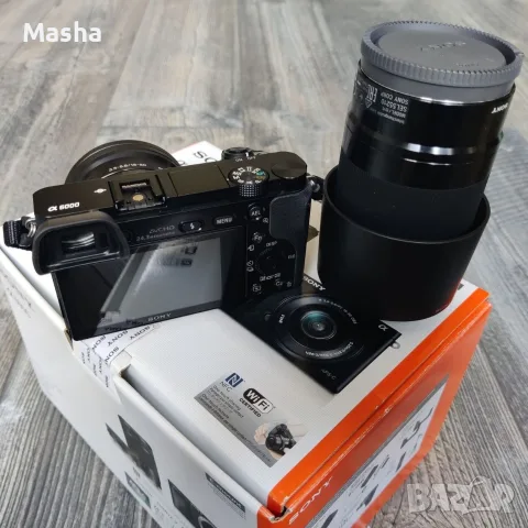 Sony A6000 + 2 обективa Sony SEL 16-50mm f/3.5-5.6 PZ обектив Sony SEL 55-210mm, снимка 2 - Фотоапарати - 55898817