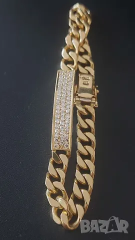 Златна гривна с брилянти, снимка 3 - Гривни - 47799416