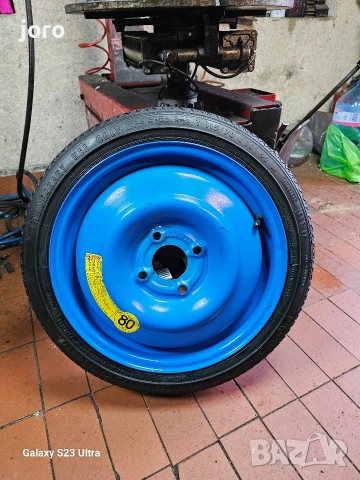 Патерица 16" 4×114.3/67.1