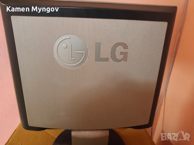 монитор lg flatron 1730s, снимка 2 - Монитори - 55797959
