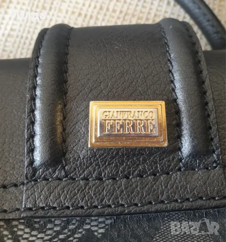 чанта Gianfranco Ferre естествена кожа налична, снимка 8 - Чанти - 47917306