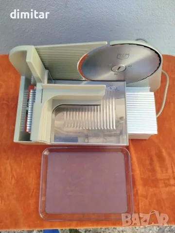 Слайс машина GRAEF - 130 W, снимка 4 - Кухненски роботи - 55748241