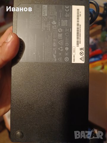 Оригинален Ac adapter Lenovo 300 w, снимка 2 - Части за лаптопи - 37903175