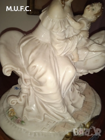 Порцелан IZIDA+Capodimonte.Изида., снимка 16 - Антикварни и старинни предмети - 54014638