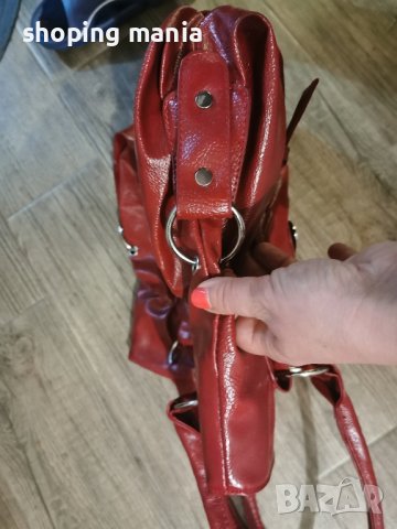 голяма червена чанта , снимка 6 - Чанти - 42813742