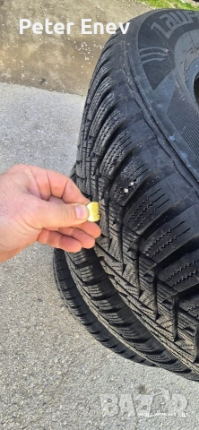 Зимни гуми LAUFENN 235/65 R17, снимка 8 - Гуми и джанти - 54004618