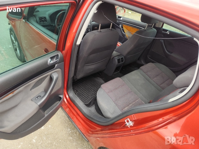 Салон Голф 5, снимка 4 - Части - 51772846