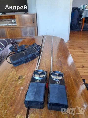 Стари радиостанции Standard SR-J40X, снимка 8 - Антикварни и старинни предмети - 54357407