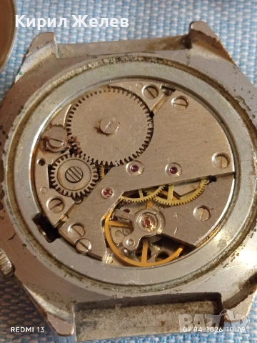 Стар механичен часовник РАКЕТА ВЕЧЕН КАЛЕНДАР рядък за КОЛЕКЦИЯ 54510, снимка 6 - Антикварни и старинни предмети - 54118934