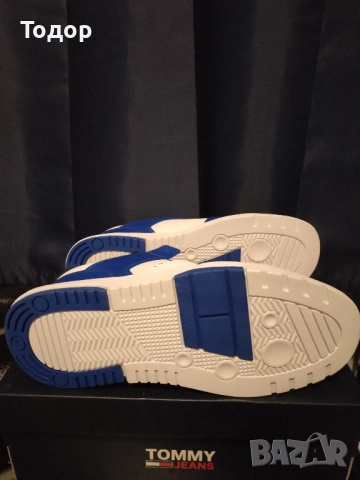 Tommy Hilfiger сникърси , снимка 7 - Маратонки - 52095569