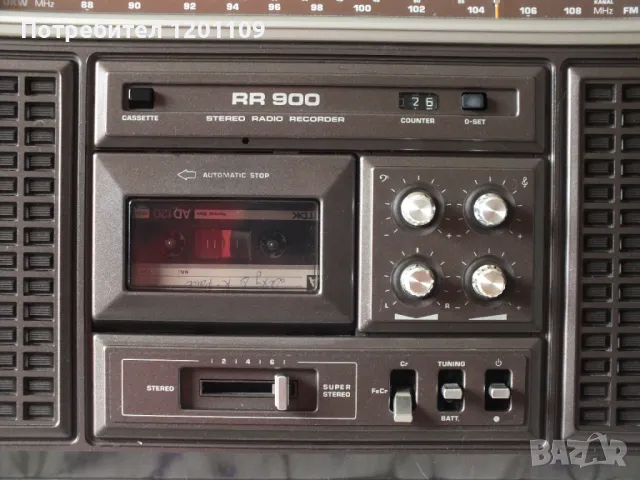 GRUNDIG RR-900, снимка 2 - Радиокасетофони, транзистори - 49539811