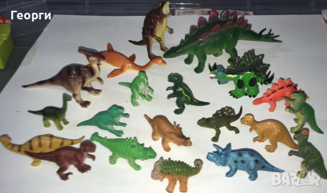 Лот динозаври от Италия., снимка 2 - Фигурки - 52841857