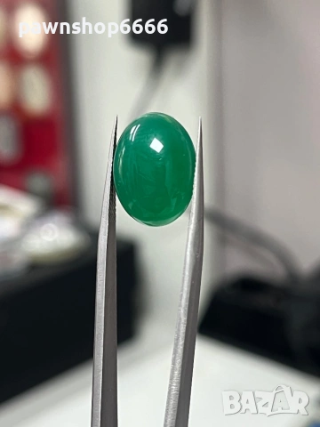 Естествен хризопраз – кабошон, 8,05 ct | Наситено зелен, полупрозрачен, снимка 7 - Други ценни предмети - 53196873