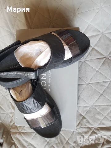 Ортопедични сандали Vionic, снимка 8 - Сандали - 50654528