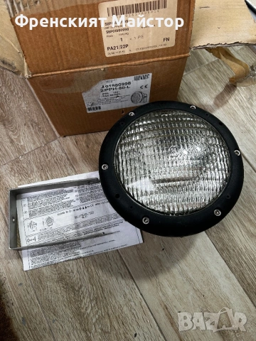 Фар за мотор