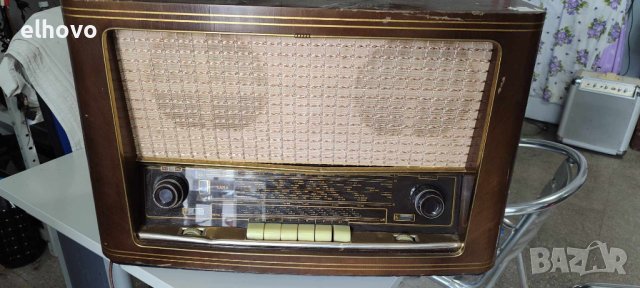Старо лампово радио Saba W5-3D, снимка 2 - Радиокасетофони, транзистори - 44400585