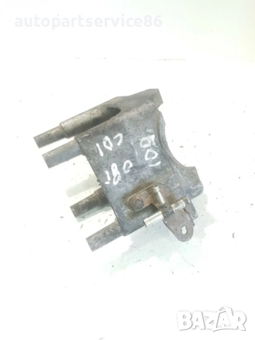 Конзола за монтаж за Mercedes W639, Vito 109 CDI (2004-2009) A6460780161, снимка 2 - Части - 54180966