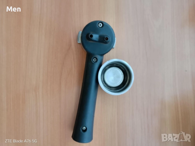 ръкохватка Delonghi с цедка, снимка 3 - Кафемашини - 52088681