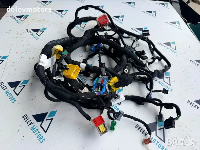 9841278680, 9842589580 инсталация под арматурно табло от Citroen C4 3B 1.5 Blue HDI
