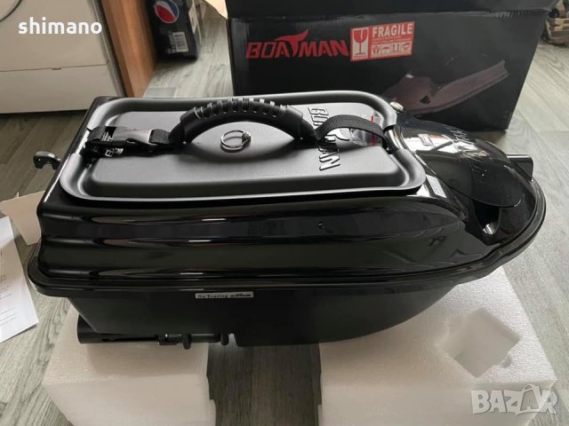 Лодка за захранка Boatman ACTOR PLUS + SONAR, снимка 14 - Такъми - 34312972