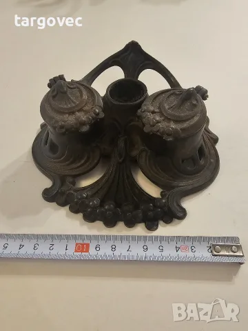 Масивна старинна мастилница Масивна старинна мастилница 