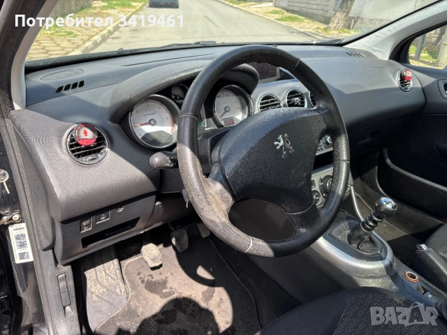 Peugeot 308 SW 2.0 HDI панорама, снимка 5 - Автомобили и джипове - 54008416