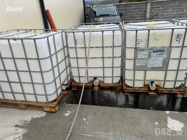 Бидони от 1000литра 1 тон цистерни за вода съдове за меласа ibc , снимка 8 - Оранжерии - 52869743