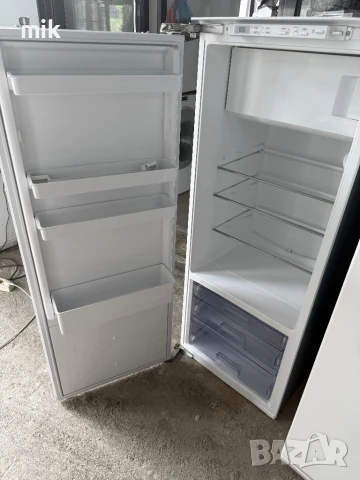 Хладилник с камера Сименс 139 см 