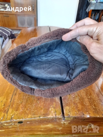 Стара военна шапка,ушанка, снимка 4 - Антикварни и старинни предмети - 52851234