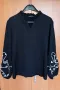Черен топ с бродерия, снимка 2