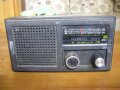 Старо съветско работещо радио Сокол-304 от 1980-те години, снимка 1 - Антикварни и старинни предмети - 42876652